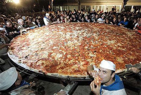 huge pizza.jpg